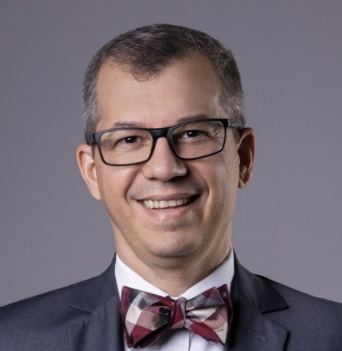 Adriano Parana&iacute;ba